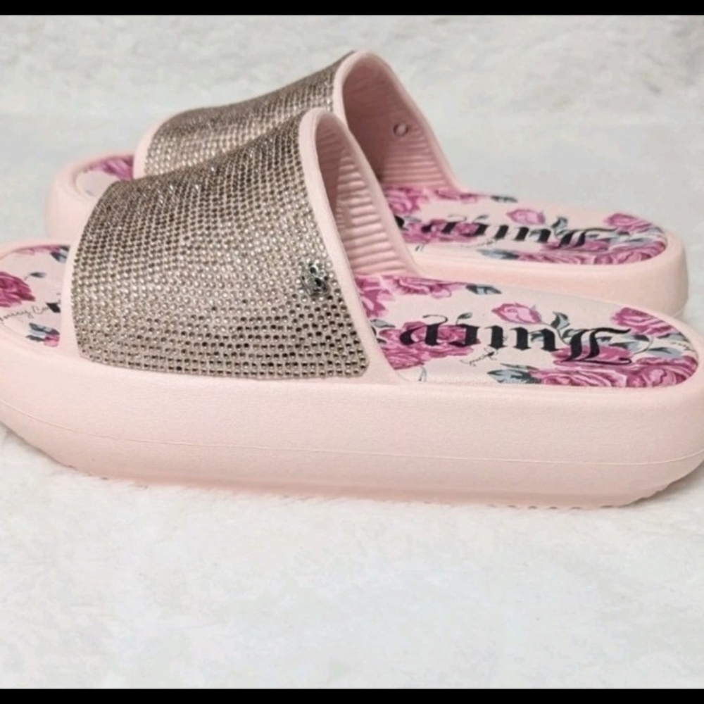Juicy Couture Pink Bling Platform Rhinestone Elevated Sandals NWOT Size 6
